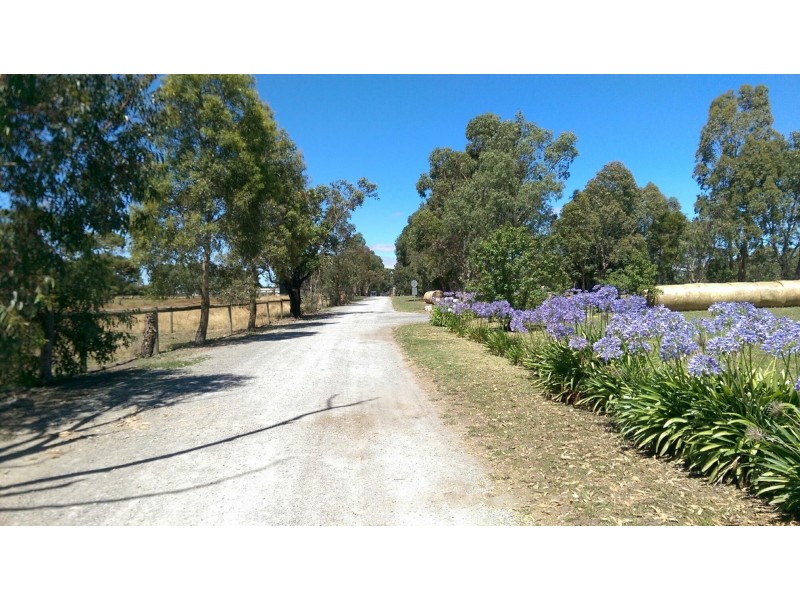 875 Westernport Highway, Skye VIC 3977