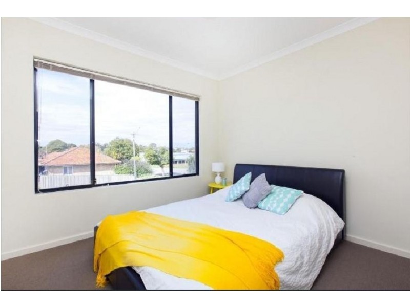 1B Donatti Road, Innaloo WA 6018