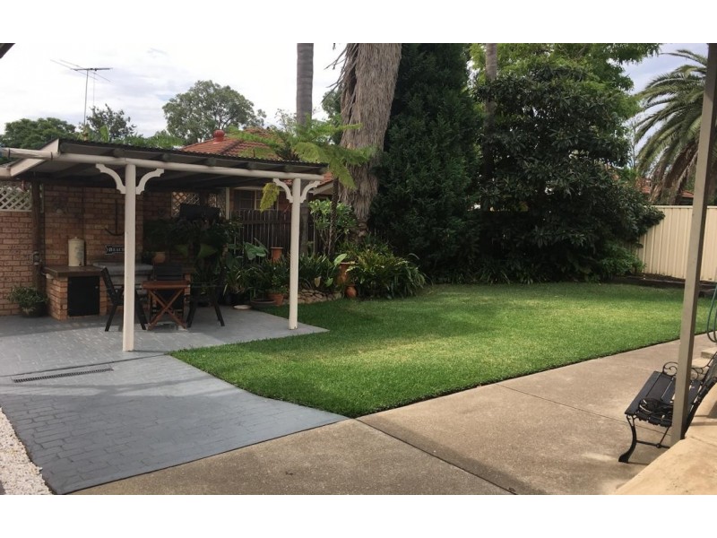 1/43A Girraween Road, Girraween NSW 2145