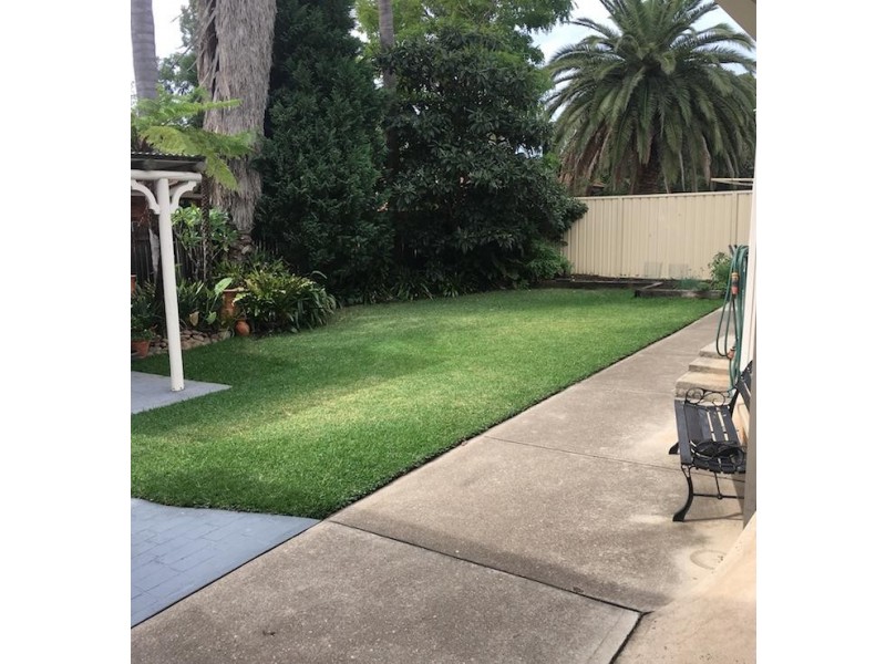 1/43A Girraween Road, Girraween NSW 2145