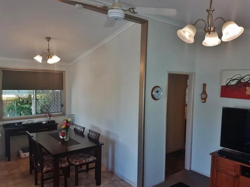 319 Bradman Avenue, Maroochydore QLD 4558