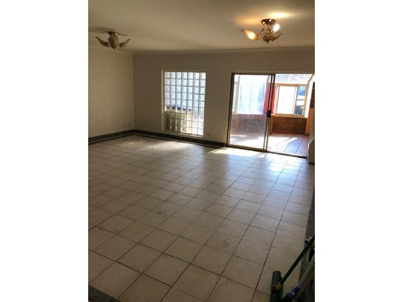 3/15 South Terrace, Punchbowl NSW 2196