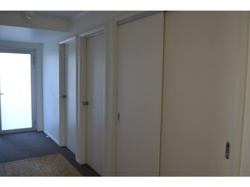 1/30 Gourlay Street, Blackmans Bay TAS 7052