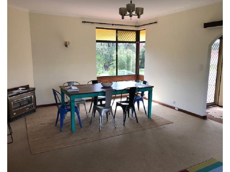 27 Rinaldi Crescent, Karrinyup WA 6018