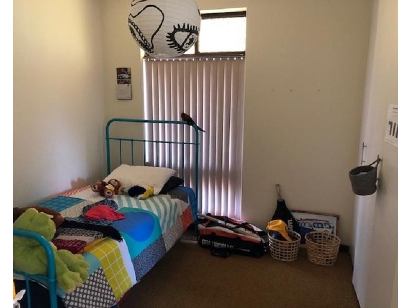 27 Rinaldi Crescent, Karrinyup WA 6018