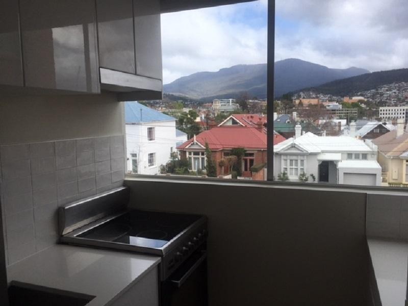 19/13 Battery Square, Battery Point TAS 7004