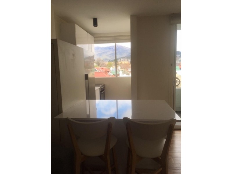 19/13 Battery Square, Battery Point TAS 7004