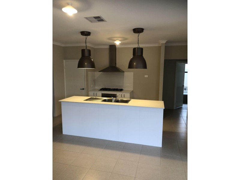 5/15 Peckham Street, Beckenham WA 6107