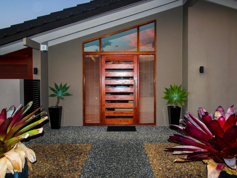 12 Dromos Street, Eight Mile Plains QLD 4113