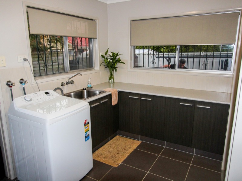 12 Dromos Street, Eight Mile Plains QLD 4113