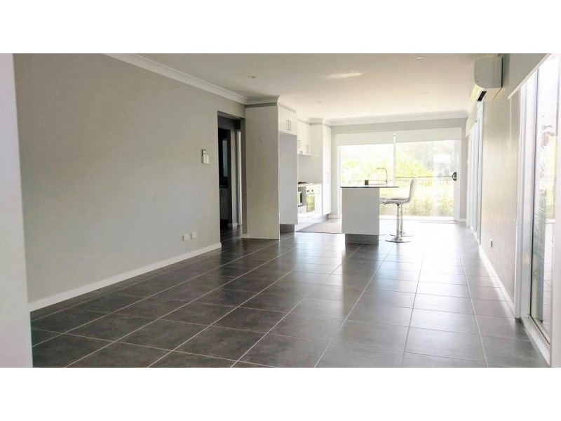 9 Harvey Lane, Meridan Plains QLD 4551