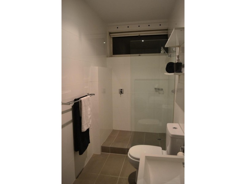 13/55 Barkly Street, St Kilda VIC 3182