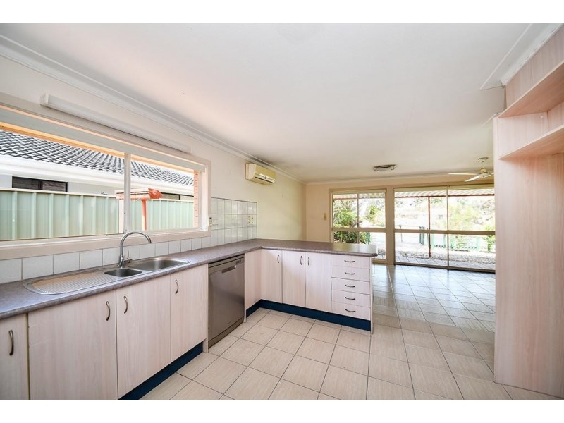 11 Sundowner Court, Mermaid Waters QLD 4218