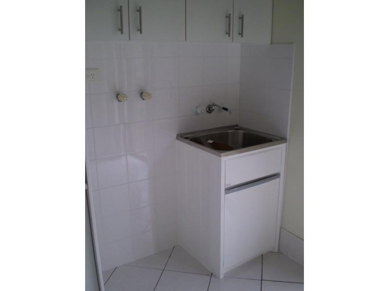 9/129 North Road, Woodridge QLD 4114