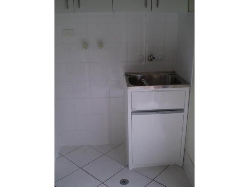 9/129 North Road, Woodridge QLD 4114