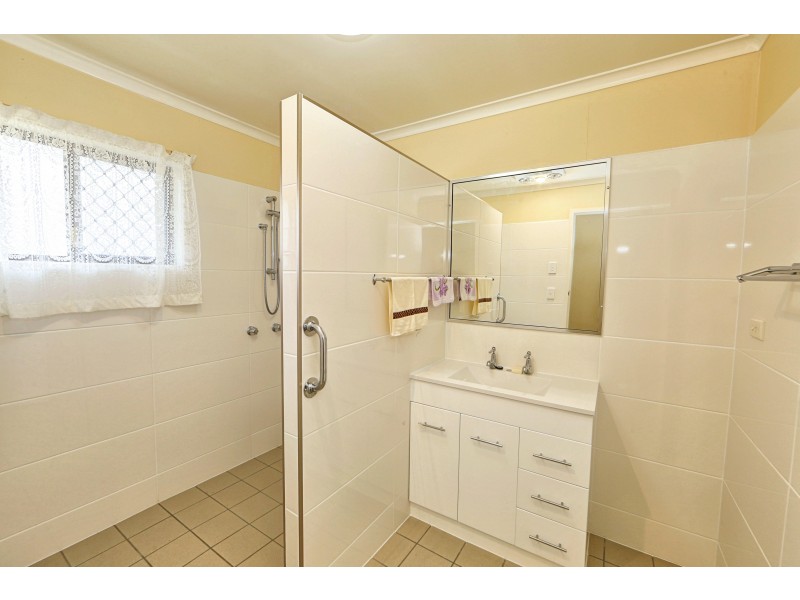 13 Hargreaves Street, Bundaberg South QLD 4670