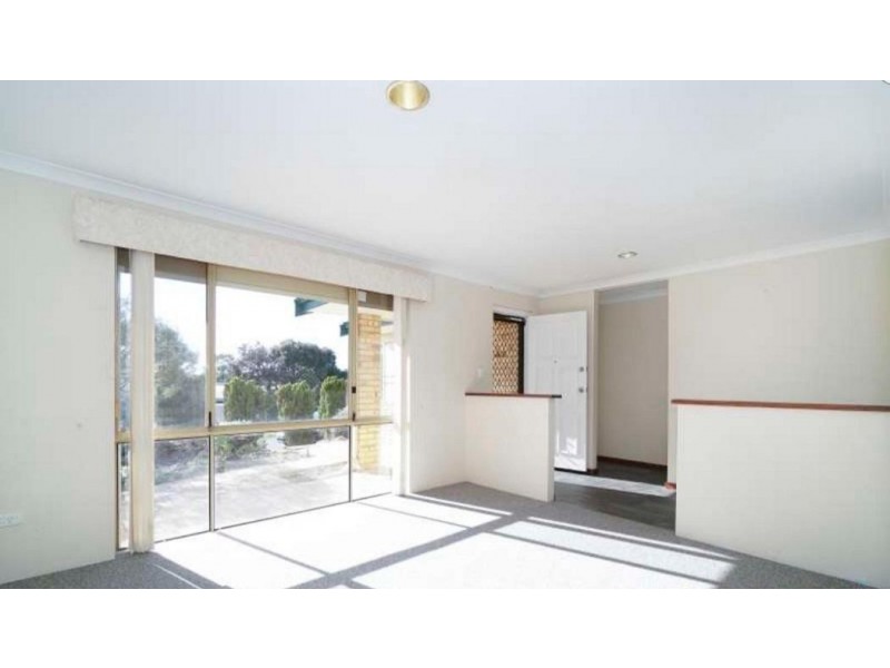 5 Banfield Grove, Clarkson WA 6030