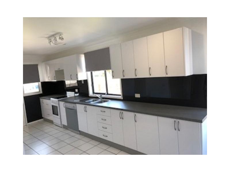 90 Duntroon Drive, Rokeby TAS 7019