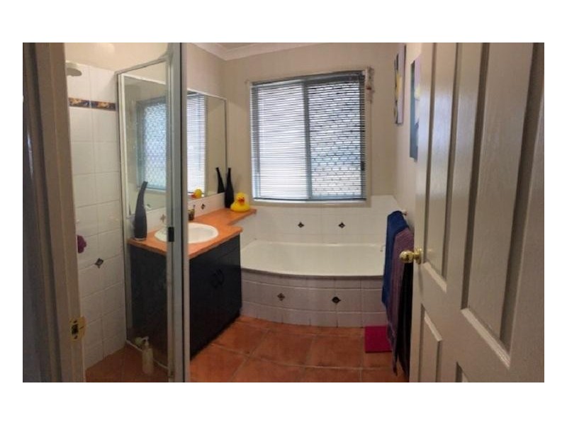 5 Skiddaw Street, Rural View QLD 4740