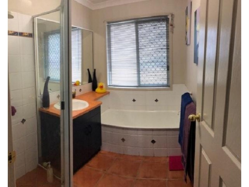 5 Skiddaw Street, Rural View QLD 4740