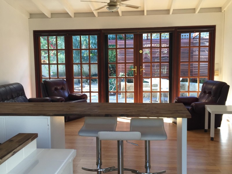 2 Sumpton Street, Hilton WA 6163