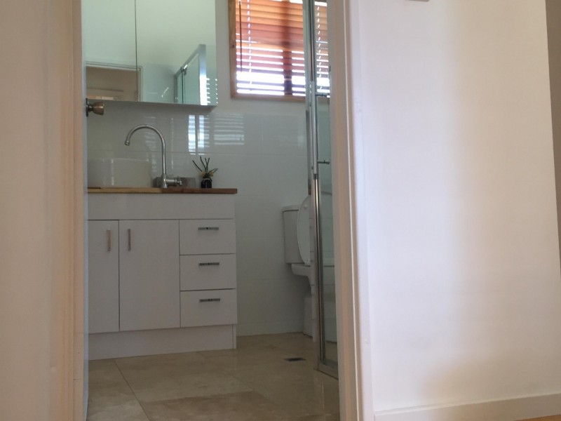 2 Sumpton Street, Hilton WA 6163