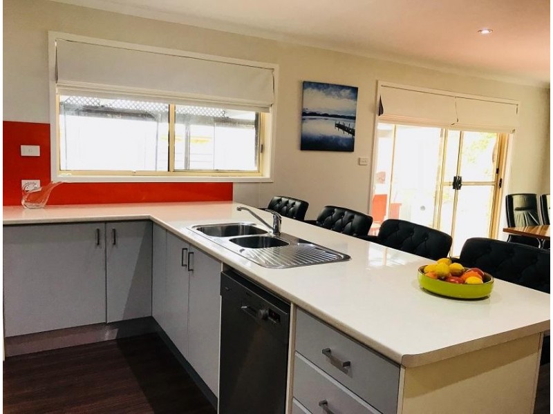 49 Melaleuca Crescent, Catalina NSW 2536