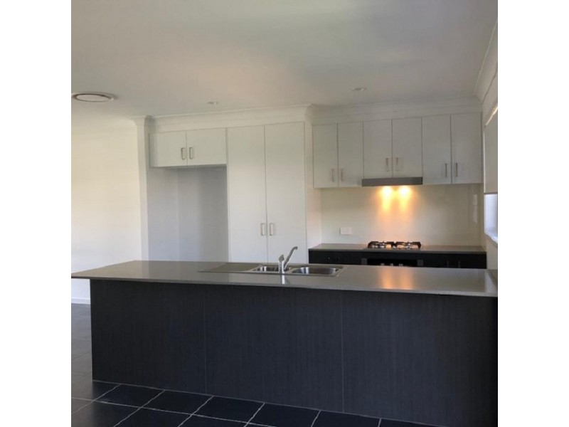 66 Tarong Avenue, North Lakes QLD 4509