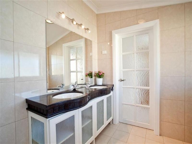 51 Maple Avenue, Royal Park SA 5014