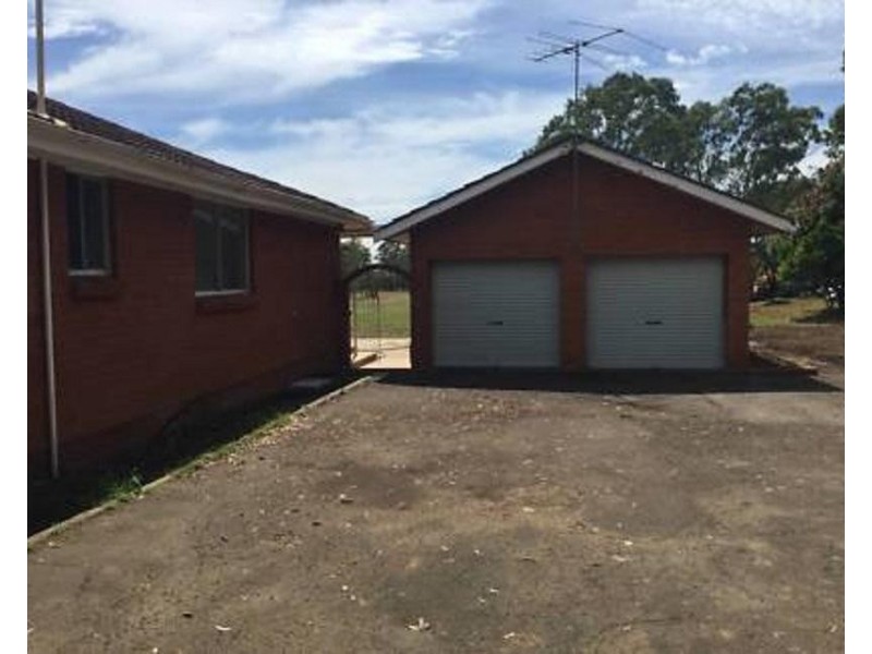 Pheasants Nest NSW 2574