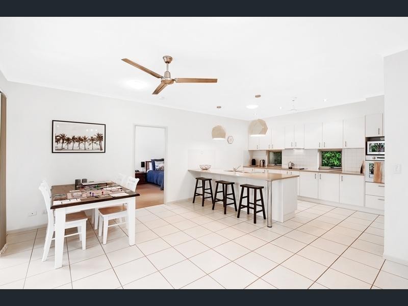7 Oyster Court, Twin Waters QLD 4564