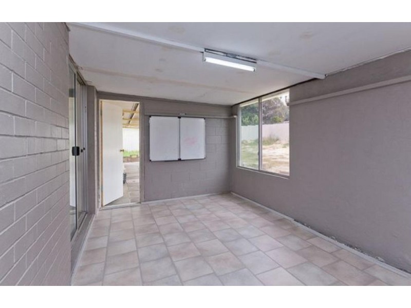 1 Brinckley Crescent, Koondoola WA 6064