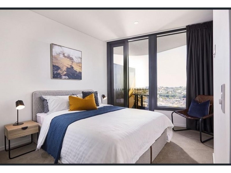 503/62 Logan Road, Woolloongabba QLD 4102