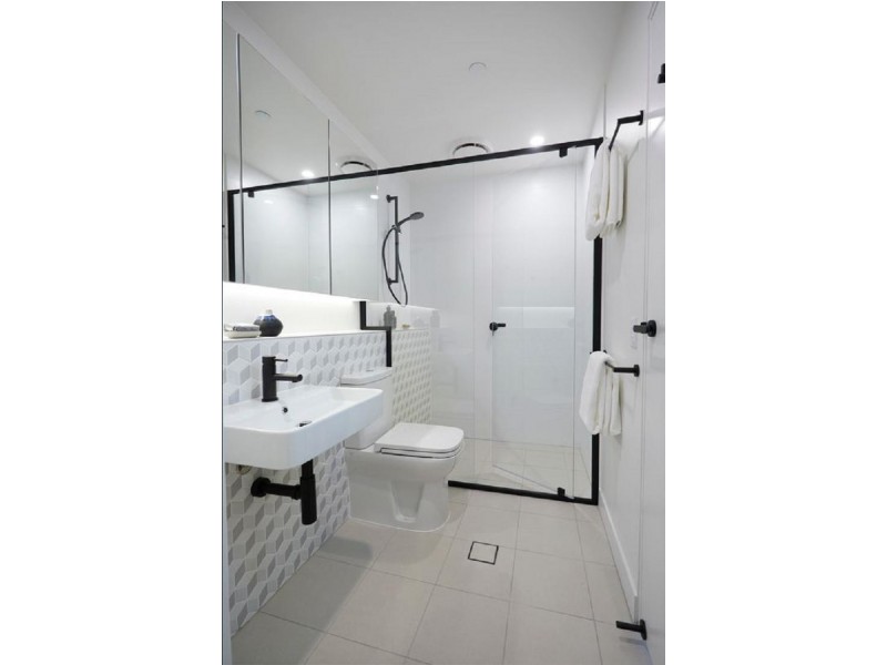 503/62 Logan Road, Woolloongabba QLD 4102