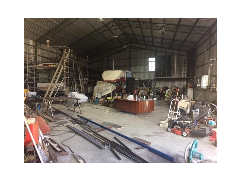 18 York Road, Northam WA 6401