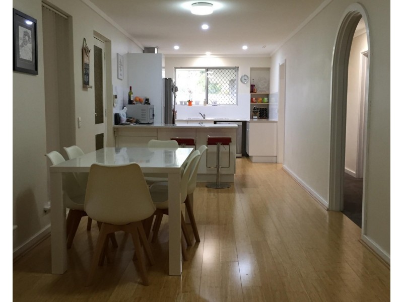 74 Ardleigh Crescent, Hamersley WA 6022
