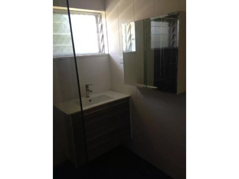 19 Sweet Street, Mundingburra QLD 4812