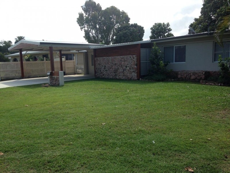 19 Sweet Street, Mundingburra QLD 4812