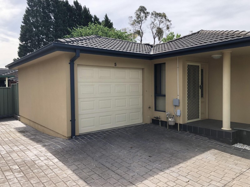 5/90 Lethbridge Street, Penrith NSW 2750