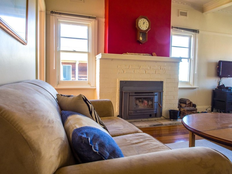 32 Seaview Avenue, Taroona TAS 7053