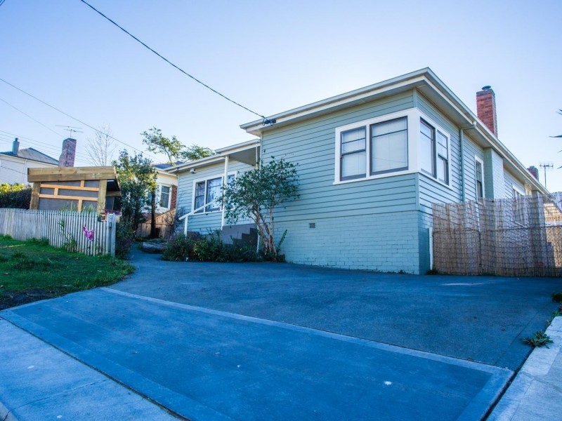 32 Seaview Avenue, Taroona TAS 7053