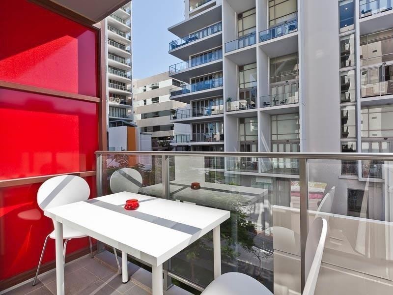 30/143 Adelaide Terrace, East Perth WA 6004