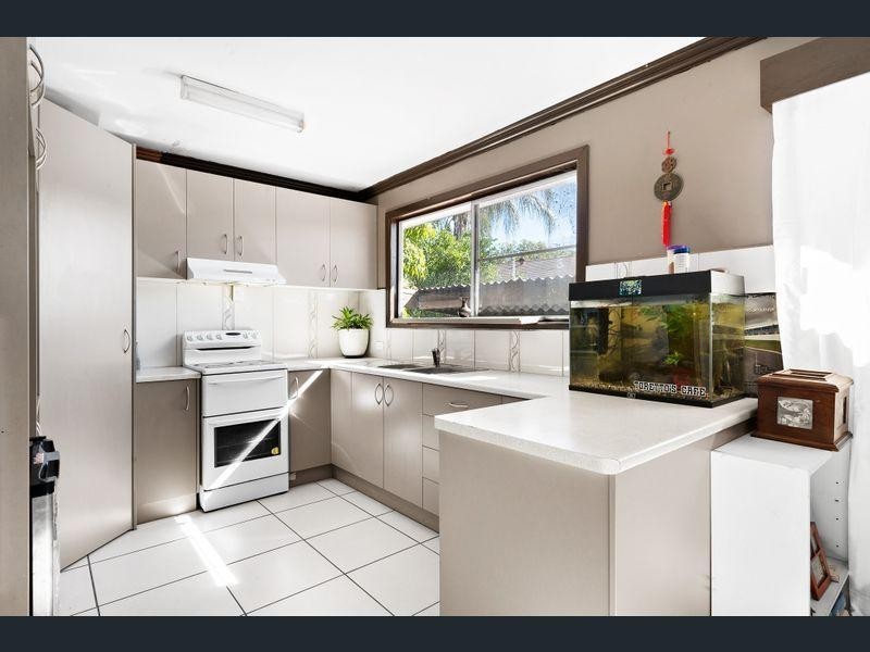 1298 Anzac Avenue, Kallangur QLD 4503