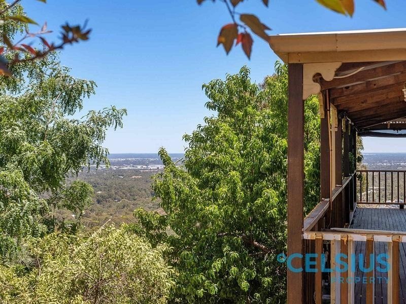 26 Girrawheen Drive, Gooseberry Hill WA 6076