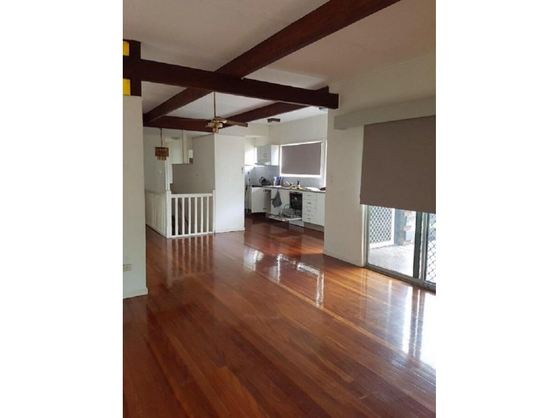 69 Sewell Road, Tanah Merah QLD 4128