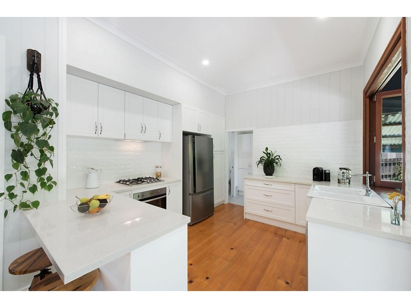 6 Lunn Street, Sandgate QLD 4017