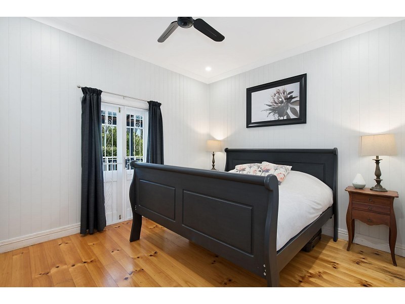 6 Lunn Street, Sandgate QLD 4017