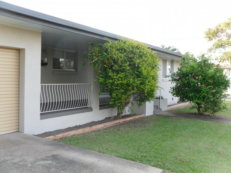 18 Dover Street, Pialba QLD 4655