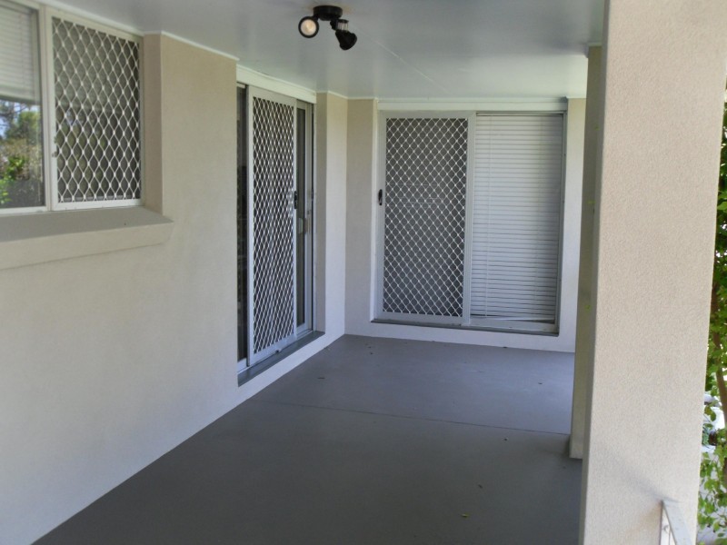 18 Dover Street, Pialba QLD 4655