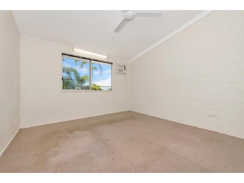 4/64 Robertson Street, Railway Estate QLD 4810